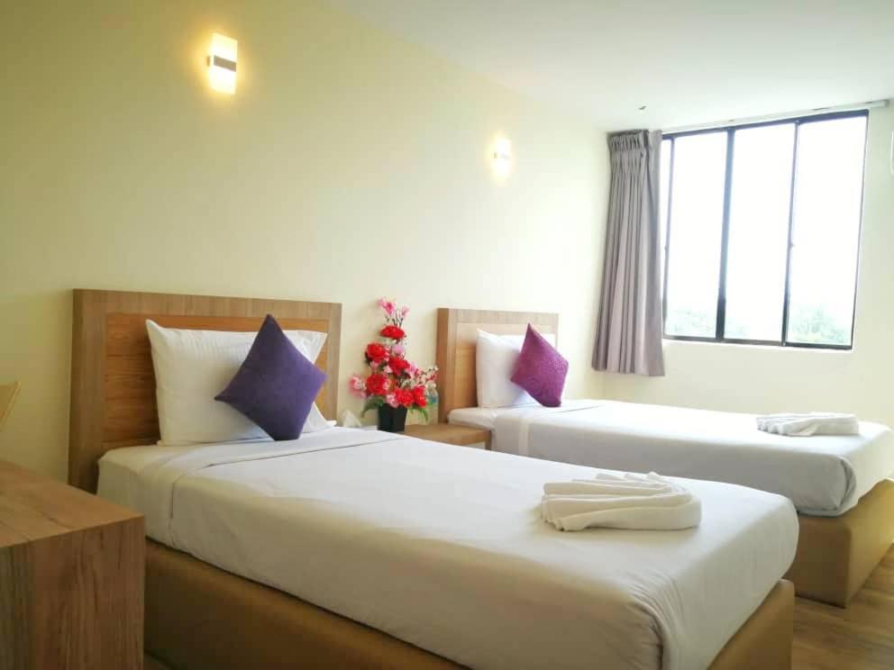 Merilton Hotel Sungai Petani Exterior photo